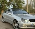Сірий Мерседес CLK-Class, об'ємом двигуна 3.2 л та пробігом 220 тис. км за 5500 $, фото 1 на Automoto.ua