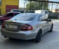 Серый Мерседес CLK-Class, объемом двигателя 2.7 л и пробегом 280 тыс. км за 7999 $, фото 1 на Automoto.ua