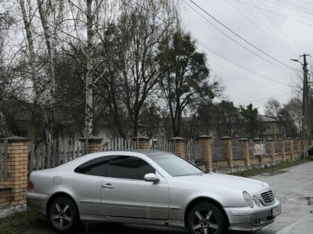 Серый Мерседес CLK-Class, объемом двигателя 2 л и пробегом 400 тыс. км за 4200 $, фото 1 на Automoto.ua