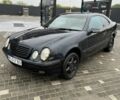 Синій Мерседес CLK-Class, об'ємом двигуна 2 л та пробігом 243 тис. км за 3300 $, фото 1 на Automoto.ua