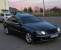 Синий Мерседес CLK-Class, объемом двигателя 2.6 л и пробегом 385 тыс. км за 5000 $, фото 1 на Automoto.ua