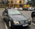 Синий Мерседес CLK-Class, объемом двигателя 2.7 л и пробегом 2 тыс. км за 3300 $, фото 1 на Automoto.ua