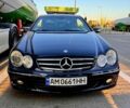 Синий Мерседес CLK-Class, объемом двигателя 2.7 л и пробегом 275 тыс. км за 12500 $, фото 8 на Automoto.ua