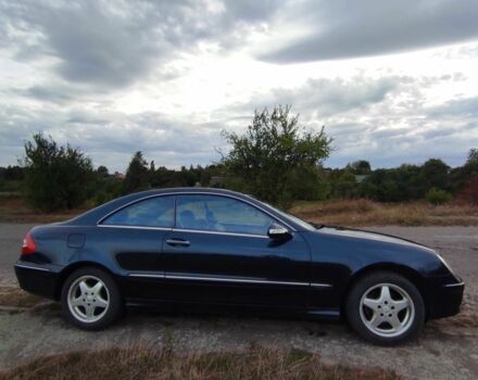 Синий Мерседес CLK-Class, объемом двигателя 1.8 л и пробегом 303 тыс. км за 8000 $, фото 7 на Automoto.ua