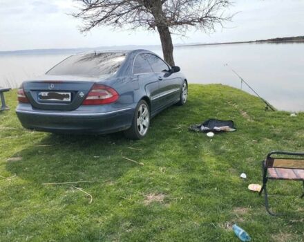 Синій Мерседес CLK-Class, об'ємом двигуна 2.7 л та пробігом 349 тис. км за 6800 $, фото 4 на Automoto.ua