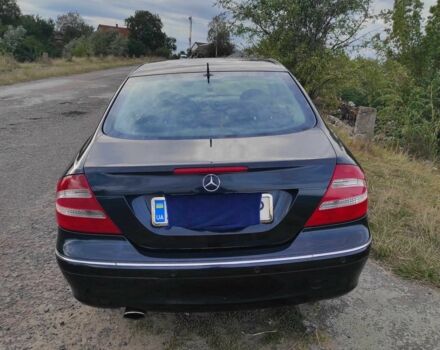 Синий Мерседес CLK-Class, объемом двигателя 1.8 л и пробегом 303 тыс. км за 8000 $, фото 8 на Automoto.ua