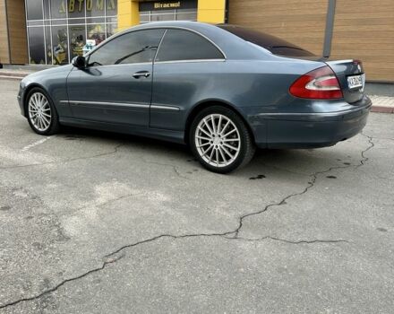 Синий Мерседес CLK-Class, объемом двигателя 2.7 л и пробегом 280 тыс. км за 6700 $, фото 10 на Automoto.ua