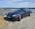 Синий Мерседес CLK-Class, объемом двигателя 2.7 л и пробегом 200 тыс. км за 7500 $, фото 1 на Automoto.ua