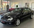Синий Мерседес CLK-Class, объемом двигателя 3 л и пробегом 145 тыс. км за 9290 $, фото 2 на Automoto.ua
