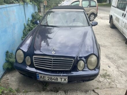 Мерседес CLK-Class 1998 в Запорожье на Automoto.ua Синий Мерседес CLK-Class, объемом двигателя 2 л и пробегом 220 тыс. км за 3500 $, фото 1 на Automoto.ua