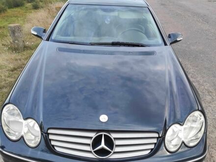 Синий Мерседес CLK-Class, объемом двигателя 1.8 л и пробегом 303 тыс. км за 8000 $, фото 1 на Automoto.ua