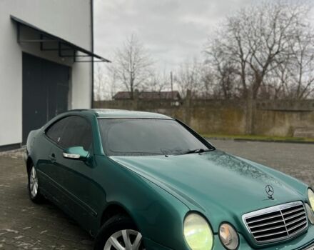 Зеленый Мерседес CLK-Class, объемом двигателя 2 л и пробегом 250 тыс. км за 2750 $, фото 1 на Automoto.ua