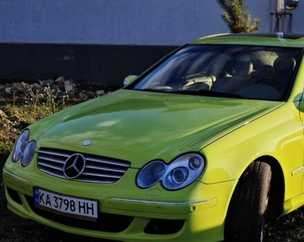 Зелений Мерседес CLK-Class, об'ємом двигуна 3.2 л та пробігом 306 тис. км за 6700 $, фото 3 на Automoto.ua