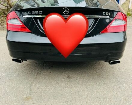 Білий Мерседес CLS серия, об'ємом двигуна 1.3 л та пробігом 146 тис. км за 6000 $, фото 2 на Automoto.ua