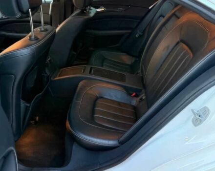 Белый Мерседес CLS серия, объемом двигателя 4.7 л и пробегом 90 тыс. км за 4100 $, фото 11 на Automoto.ua