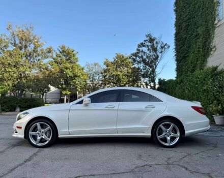 Белый Мерседес CLS серия, объемом двигателя 4.7 л и пробегом 152 тыс. км за 5500 $, фото 3 на Automoto.ua
