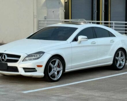 Белый Мерседес CLS серия, объемом двигателя 4.7 л и пробегом 90 тыс. км за 4100 $, фото 2 на Automoto.ua