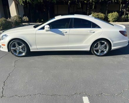 Белый Мерседес CLS серия, объемом двигателя 4.7 л и пробегом 87 тыс. км за 6700 $, фото 2 на Automoto.ua