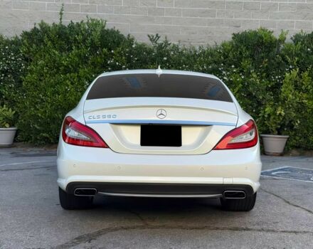 Белый Мерседес CLS серия, объемом двигателя 4.7 л и пробегом 152 тыс. км за 5500 $, фото 6 на Automoto.ua
