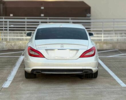 Белый Мерседес CLS серия, объемом двигателя 4.7 л и пробегом 90 тыс. км за 4100 $, фото 6 на Automoto.ua