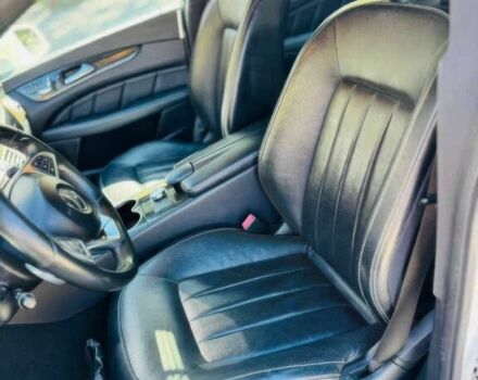 Белый Мерседес CLS серия, объемом двигателя 3 л и пробегом 78 тыс. км за 6500 $, фото 9 на Automoto.ua