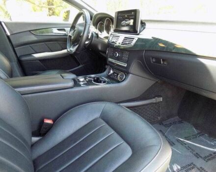 Белый Мерседес CLS серия, объемом двигателя 3 л и пробегом 44 тыс. км за 8300 $, фото 20 на Automoto.ua