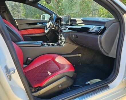 Білий Мерседес CLS серия, об'ємом двигуна 4.7 л та пробігом 80 тис. км за 12500 $, фото 7 на Automoto.ua