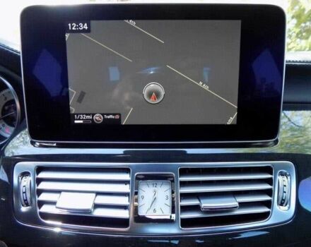 Белый Мерседес CLS серия, объемом двигателя 3 л и пробегом 44 тыс. км за 8300 $, фото 14 на Automoto.ua