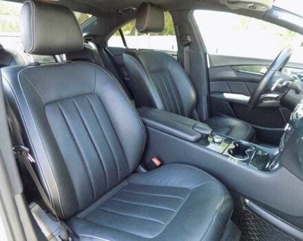 Белый Мерседес CLS серия, объемом двигателя 3 л и пробегом 44 тыс. км за 8300 $, фото 21 на Automoto.ua
