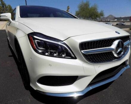 Белый Мерседес CLS серия, объемом двигателя 3 л и пробегом 44 тыс. км за 8300 $, фото 6 на Automoto.ua