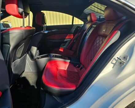 Білий Мерседес CLS серия, об'ємом двигуна 4.7 л та пробігом 80 тис. км за 12500 $, фото 14 на Automoto.ua