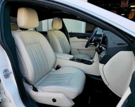 Белый Мерседес CLS серия, объемом двигателя 4.7 л и пробегом 90 тыс. км за 20000 $, фото 9 на Automoto.ua