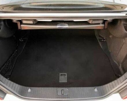 Белый Мерседес CLS серия, объемом двигателя 4.7 л и пробегом 99 тыс. км за 11000 $, фото 13 на Automoto.ua