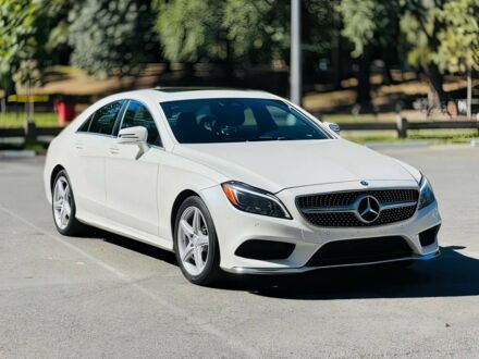 Белый Мерседес CLS серия, объемом двигателя 3 л и пробегом 78 тыс. км за 3800 $, фото 1 на Automoto.ua