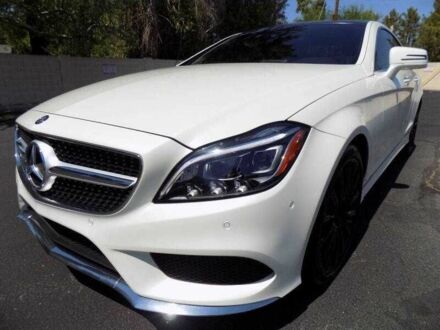 Белый Мерседес CLS серия, объемом двигателя 3 л и пробегом 44 тыс. км за 8300 $, фото 1 на Automoto.ua