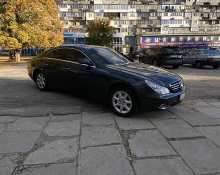 Черный Мерседес CLS серия, объемом двигателя 3.5 л и пробегом 375 тыс. км за 5700 $, фото 8 на Automoto.ua