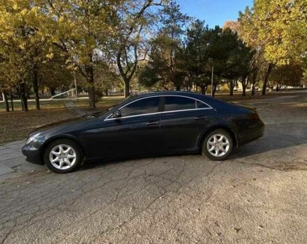 Черный Мерседес CLS серия, объемом двигателя 3.5 л и пробегом 375 тыс. км за 5700 $, фото 10 на Automoto.ua