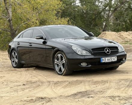 Чорний Мерседес CLS серия, об'ємом двигуна 3.5 л та пробігом 180 тис. км за 7500 $, фото 1 на Automoto.ua