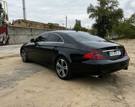 Чорний Мерседес CLS серия, об'ємом двигуна 3.5 л та пробігом 180 тис. км за 7500 $, фото 4 на Automoto.ua