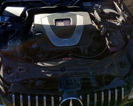 Черный Мерседес CLS серия, объемом двигателя 3.5 л и пробегом 270 тыс. км за 10000 $, фото 10 на Automoto.ua