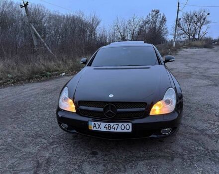 Черный Мерседес CLS серия, объемом двигателя 3.5 л и пробегом 432 тыс. км за 8900 $, фото 3 на Automoto.ua