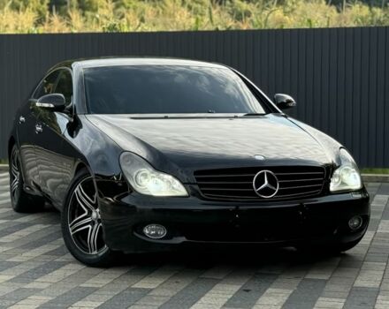 Черный Мерседес CLS серия, объемом двигателя 3 л и пробегом 310 тыс. км за 8700 $, фото 1 на Automoto.ua