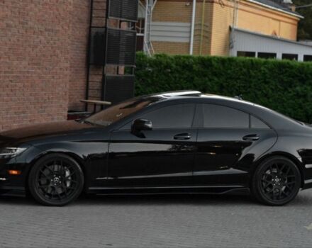 Черный Мерседес CLS серия, объемом двигателя 4.7 л и пробегом 253 тыс. км за 20000 $, фото 8 на Automoto.ua