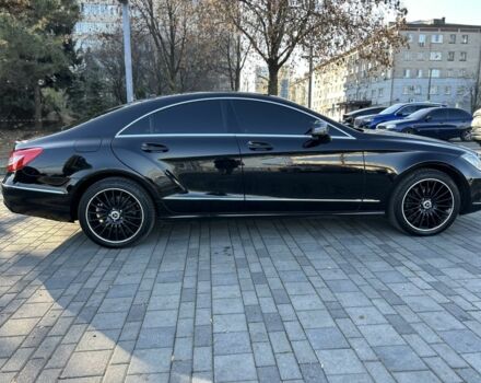 Черный Мерседес CLS серия, объемом двигателя 2.1 л и пробегом 280 тыс. км за 20800 $, фото 5 на Automoto.ua
