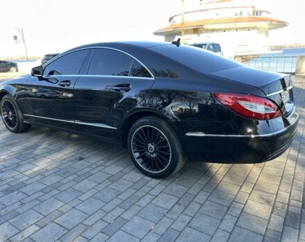 Черный Мерседес CLS серия, объемом двигателя 2.1 л и пробегом 280 тыс. км за 20800 $, фото 7 на Automoto.ua