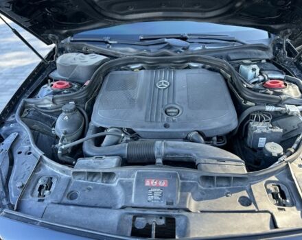 Черный Мерседес CLS серия, объемом двигателя 2.1 л и пробегом 280 тыс. км за 20800 $, фото 23 на Automoto.ua