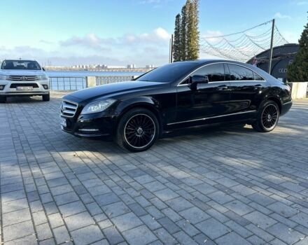 Черный Мерседес CLS серия, объемом двигателя 2.1 л и пробегом 280 тыс. км за 20800 $, фото 12 на Automoto.ua