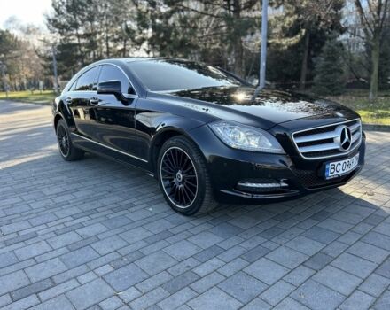 Черный Мерседес CLS серия, объемом двигателя 2.1 л и пробегом 280 тыс. км за 20800 $, фото 10 на Automoto.ua