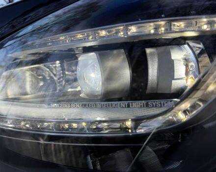 Черный Мерседес CLS серия, объемом двигателя 4.7 л и пробегом 195 тыс. км за 17000 $, фото 4 на Automoto.ua