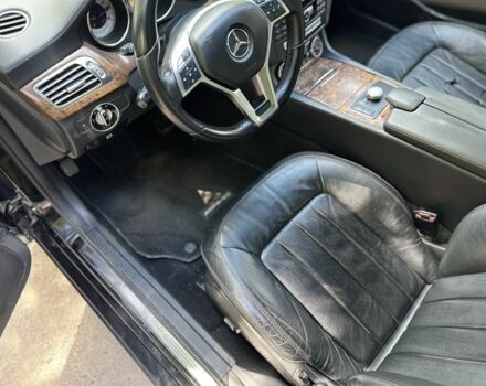 Черный Мерседес CLS серия, объемом двигателя 2.1 л и пробегом 270 тыс. км за 17400 $, фото 18 на Automoto.ua